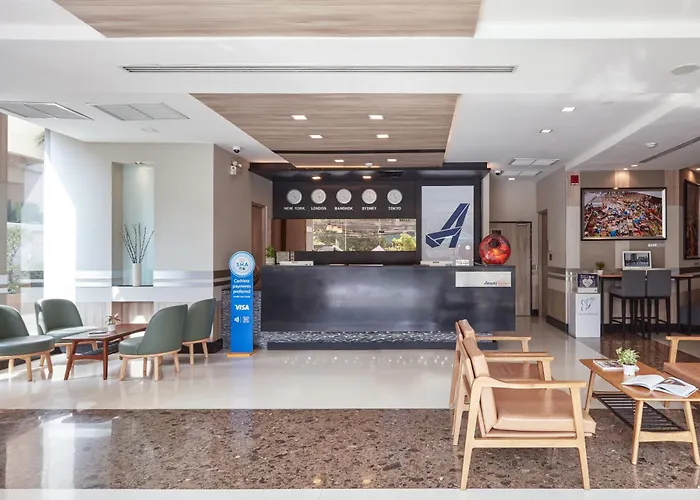 Adelphi Suites Bangkok